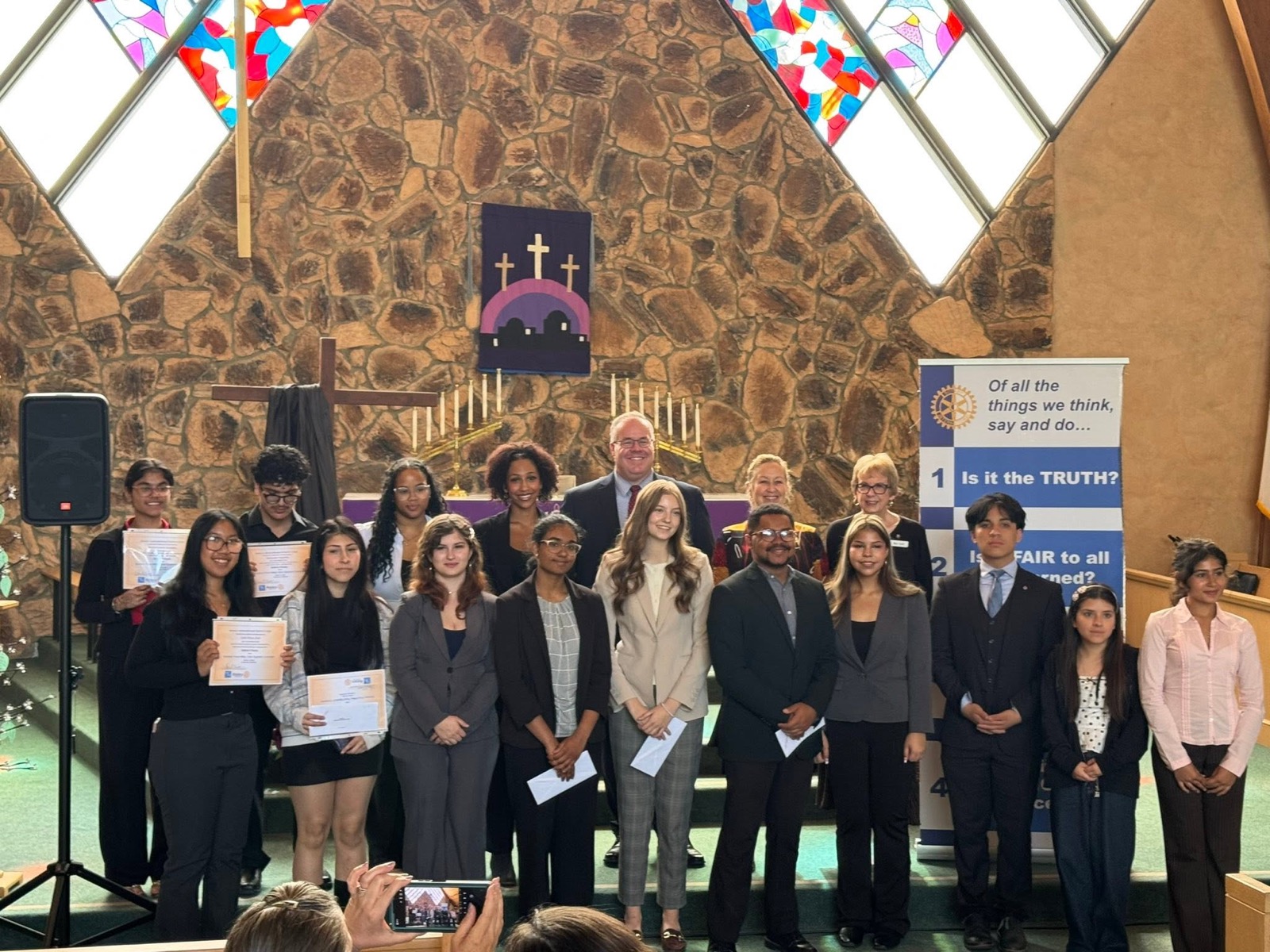 Student contestants with their certificates